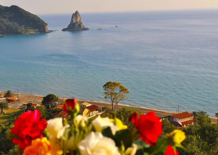 Maria With Amazing Pool - Agios Gordios